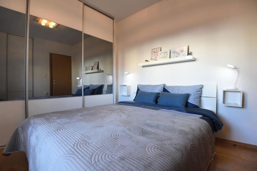 Family Apartment Manuela Zadar Exteriör bild